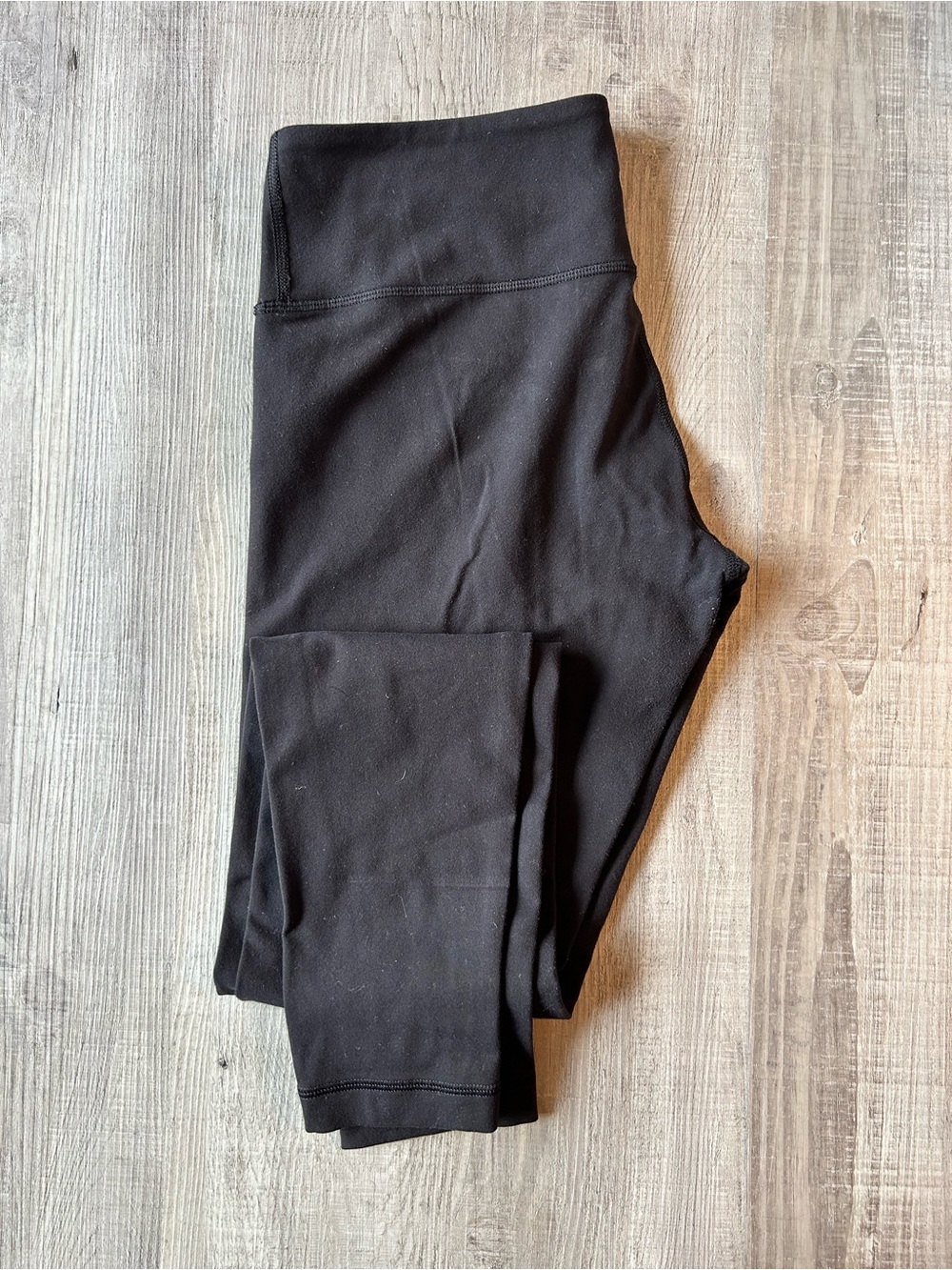 lululemon athletica Black Leggings • 8